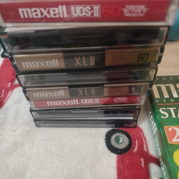 Maxell and TDK VHS And  Cassette Tape Collection 15 Pieces - Picture 5 of 5